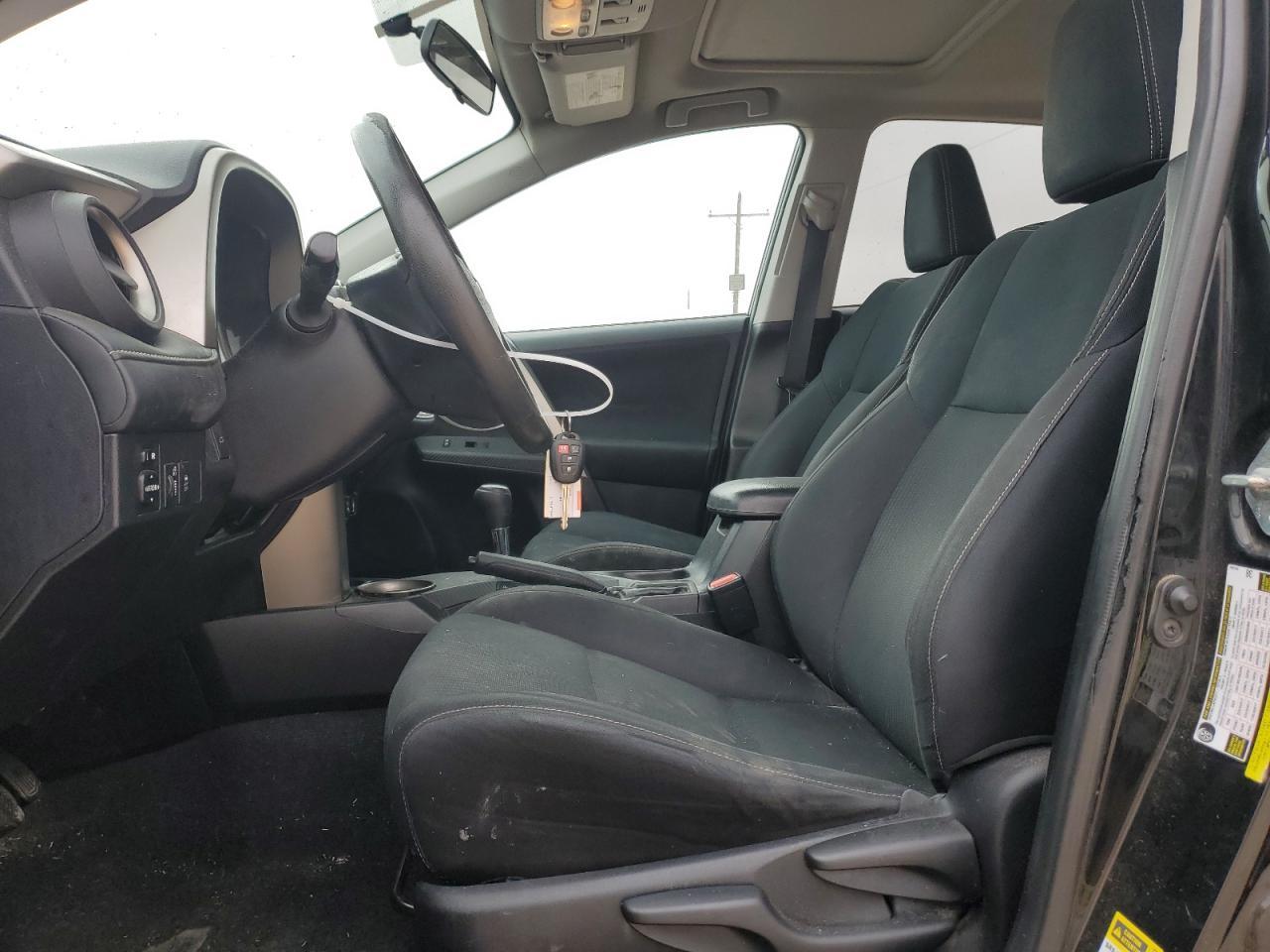 2015 TOYOTA RAV4 XLE - Image 7
