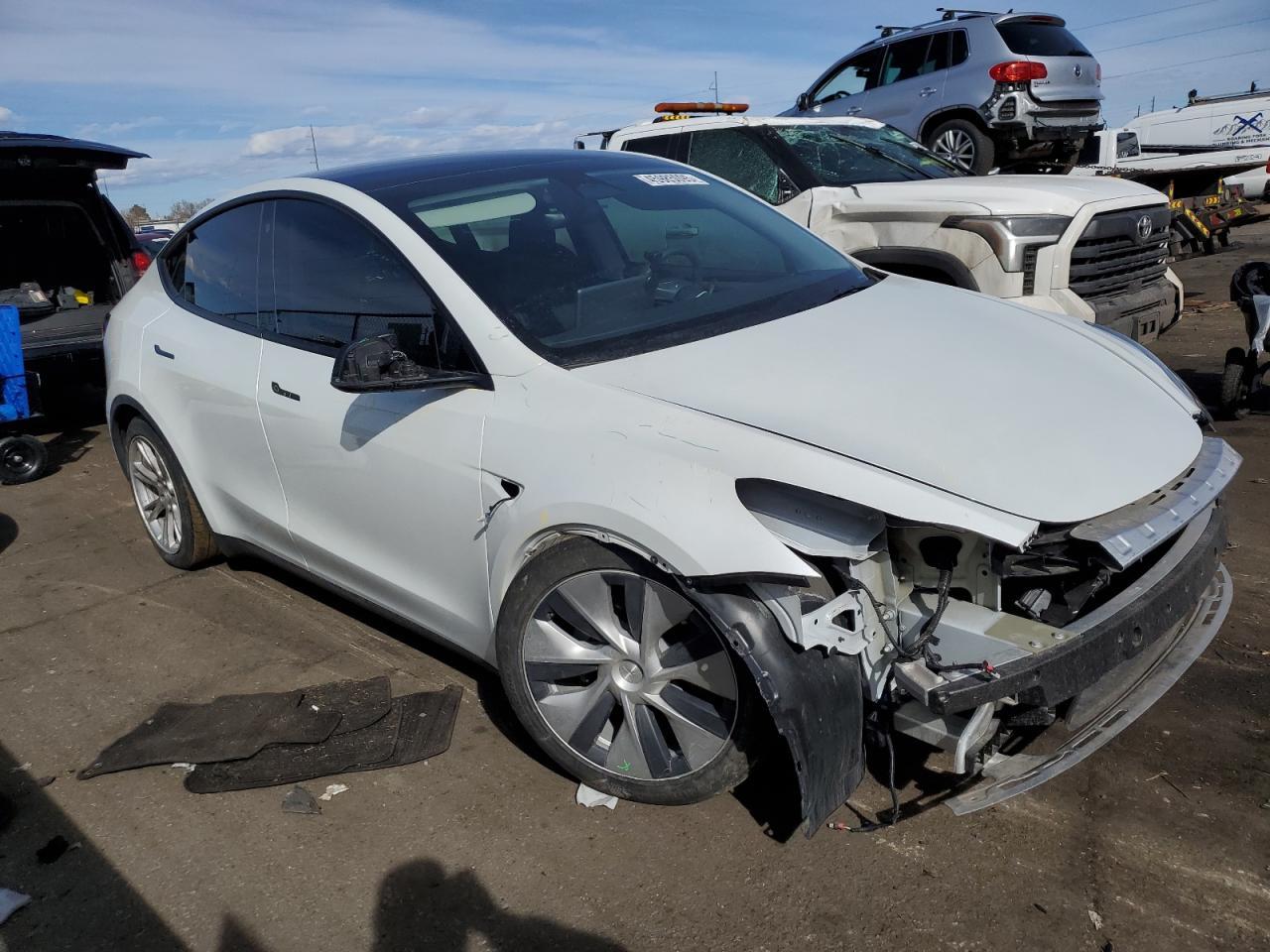 2023 TESLA MODEL Y - Image 4