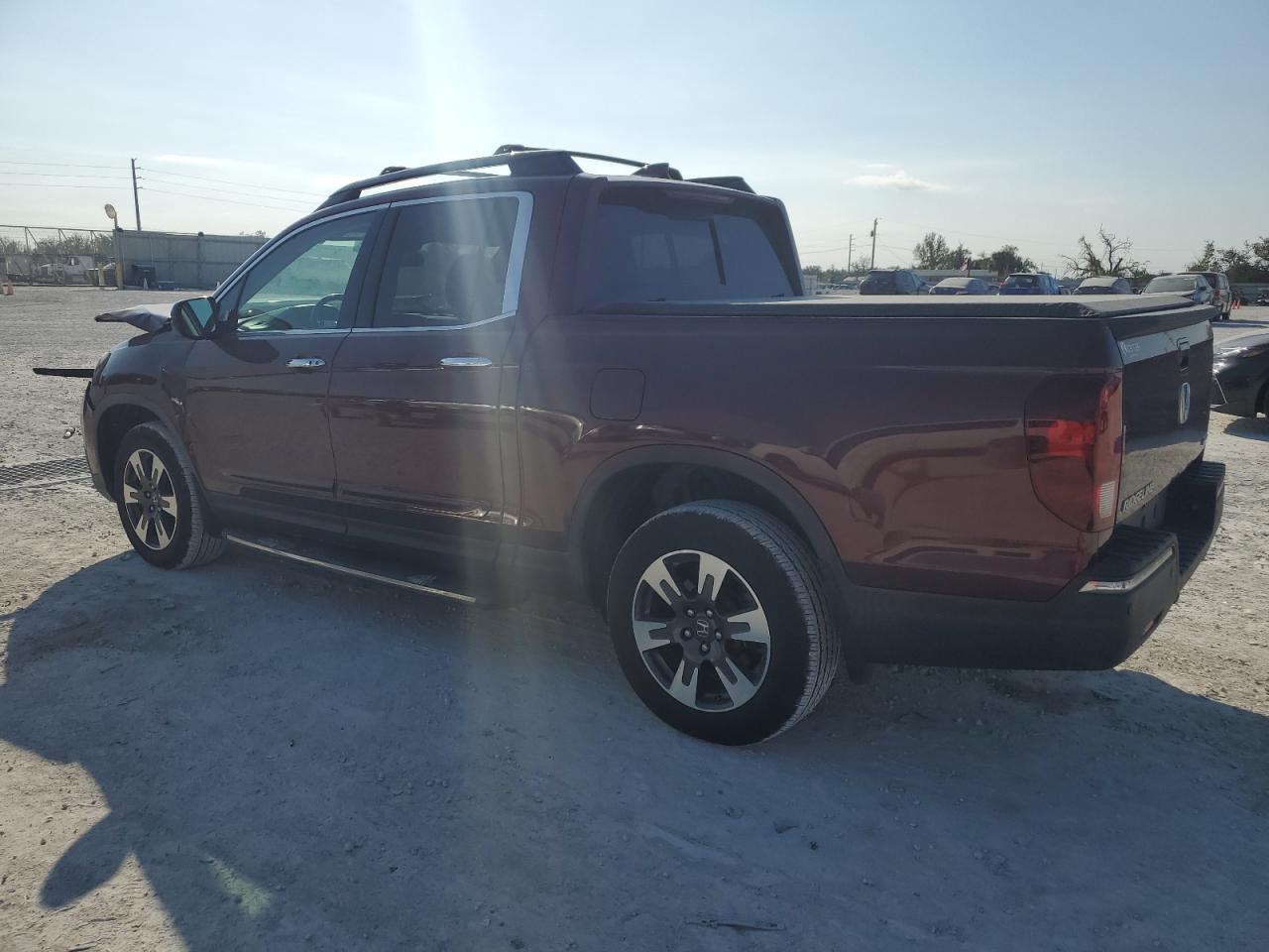 2019 HONDA RIDGELINE - Image 2