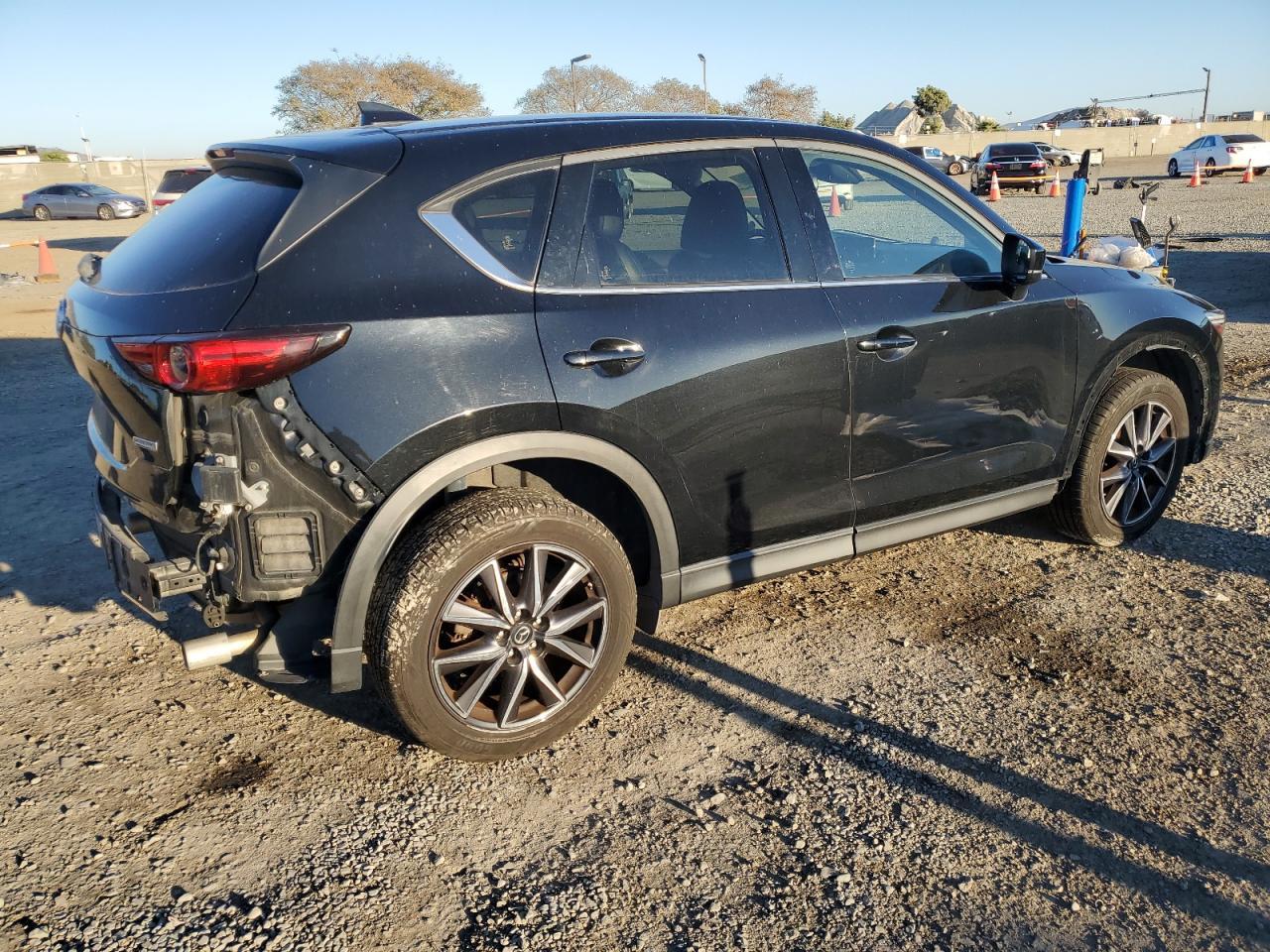 2018 MAZDA CX-5 GRAND - Image 3