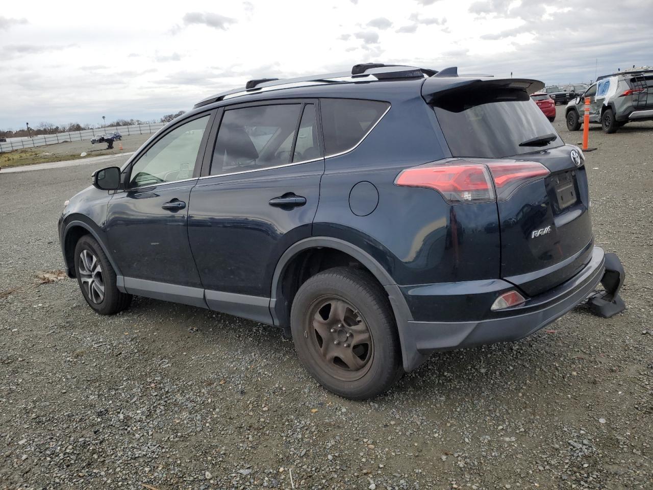 2017 TOYOTA RAV4 LE - Image 2