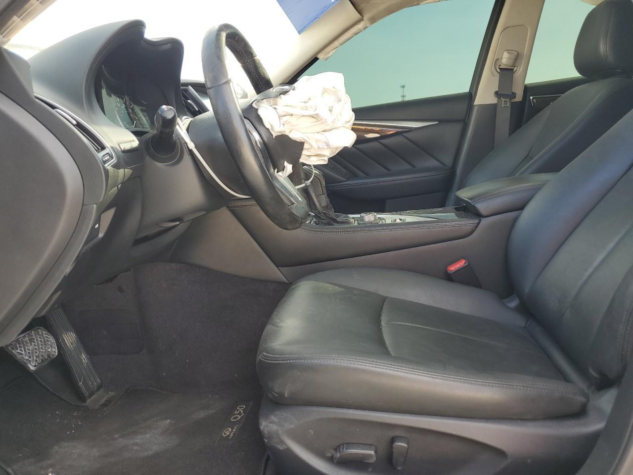 2019 INFINITI Q50 LUXE - Image 7