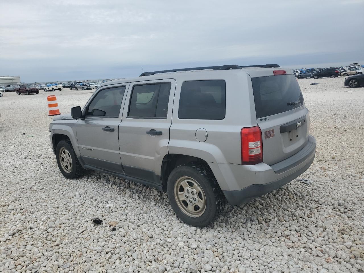 2015 JEEP PATRIOT SP - Фото 2