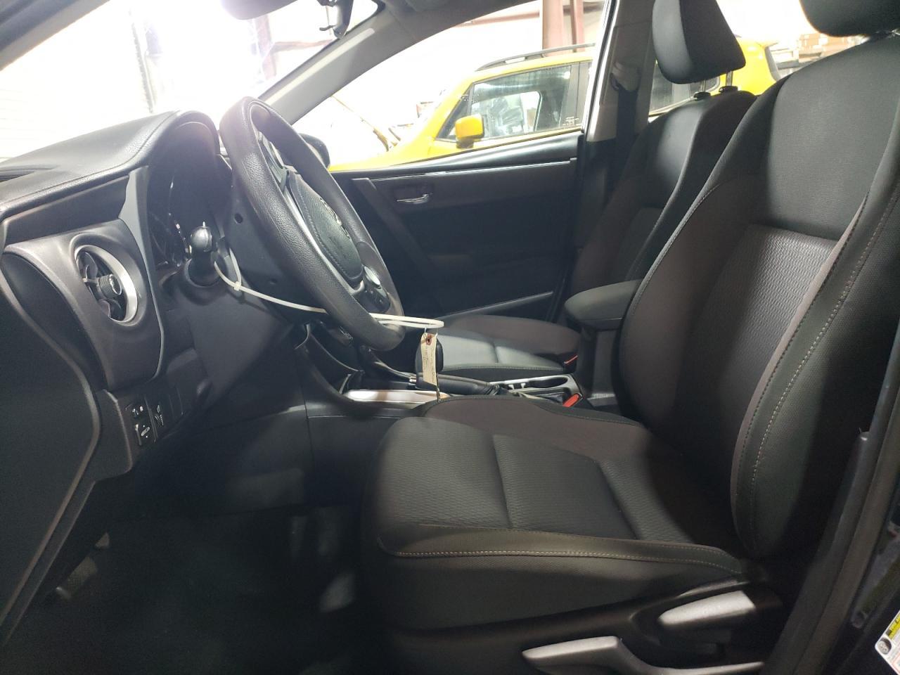 2018 TOYOTA COROLLA L - Фото 7