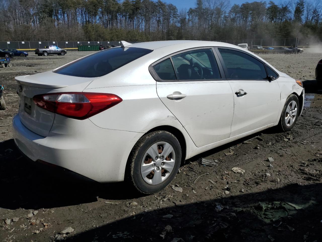 2015 KIA FORTE LX - Фото 3