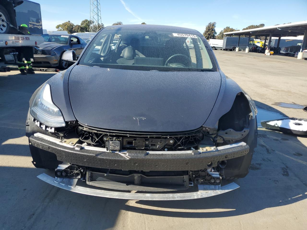 2019 TESLA MODEL 3 - Фото 5