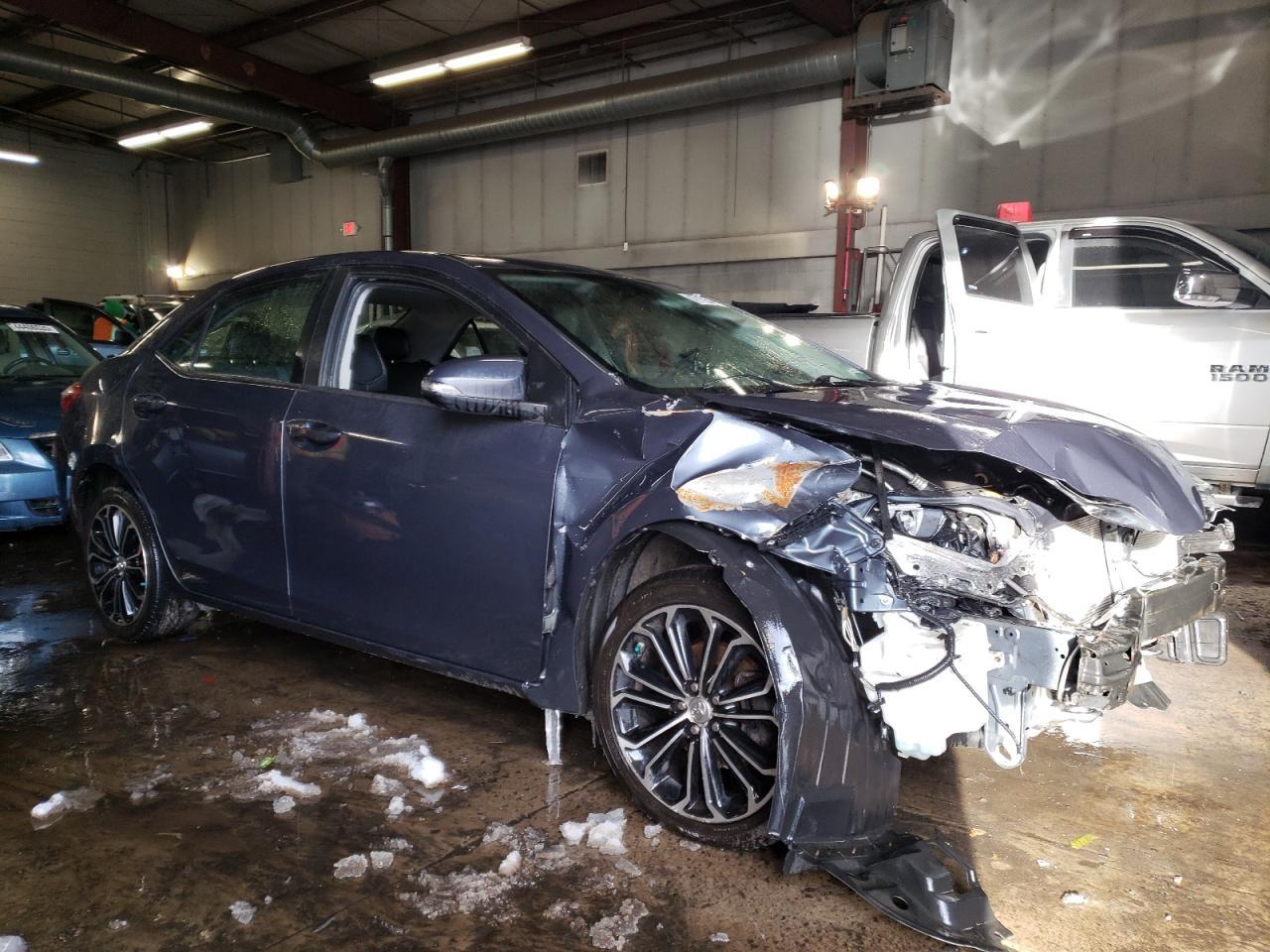 2015 TOYOTA COROLLA L - Image 4
