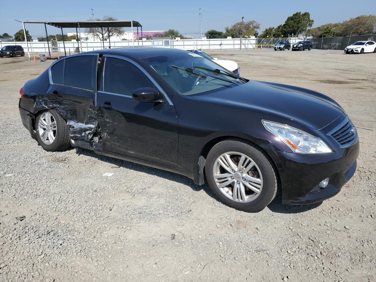 2012 INFINITI G37 BASE - Image 4