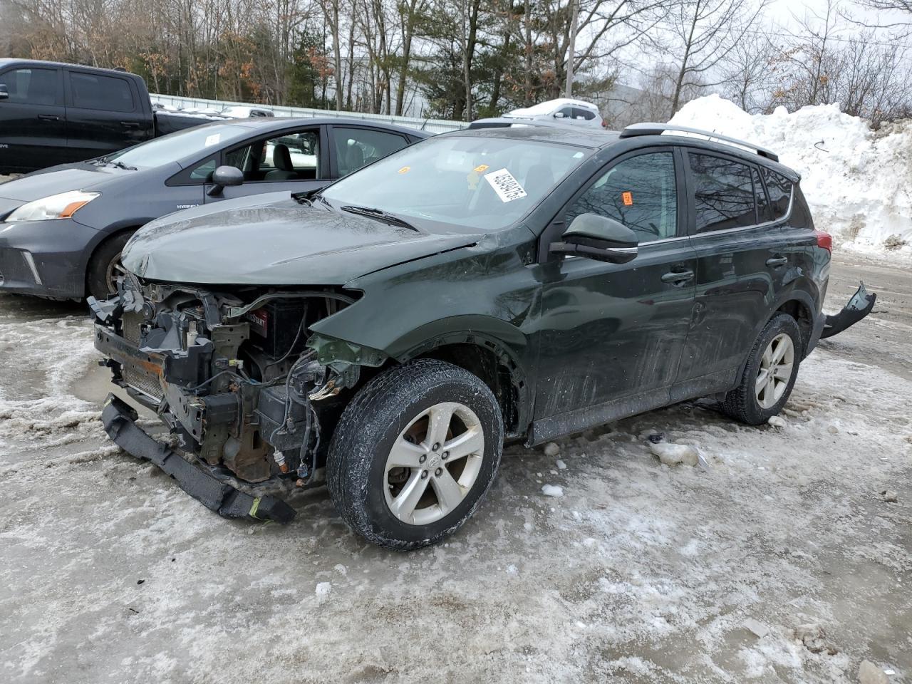 2013 TOYOTA RAV4 XLE