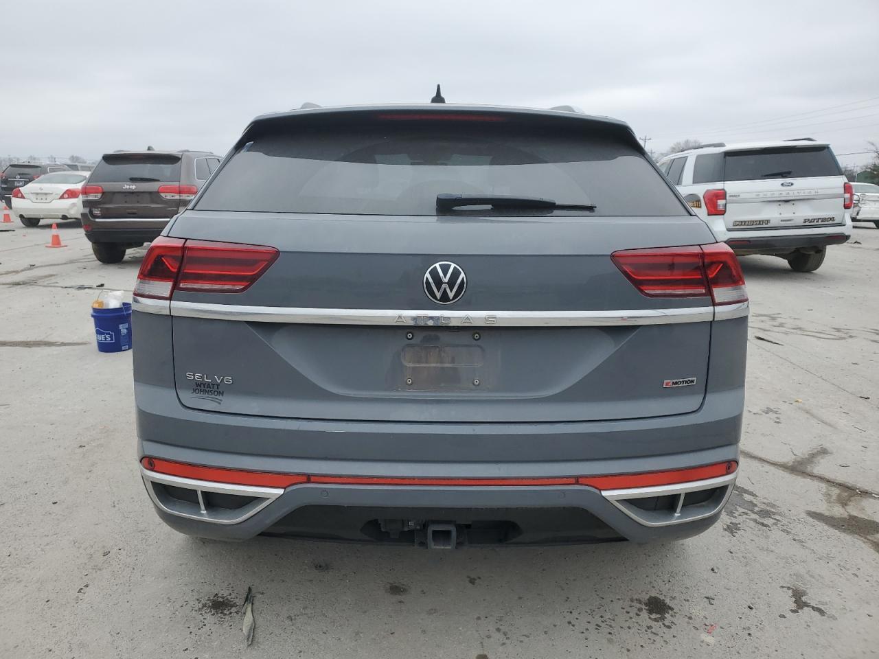 2022 VOLKSWAGEN ATLAS CROS - Image 6