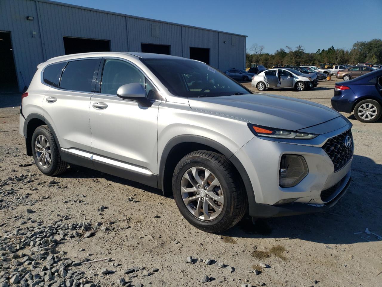 2020 HYUNDAI SANTA FE S - Image 4