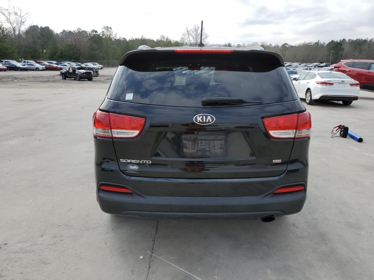 2016 KIA SORENTO LX - Image 6