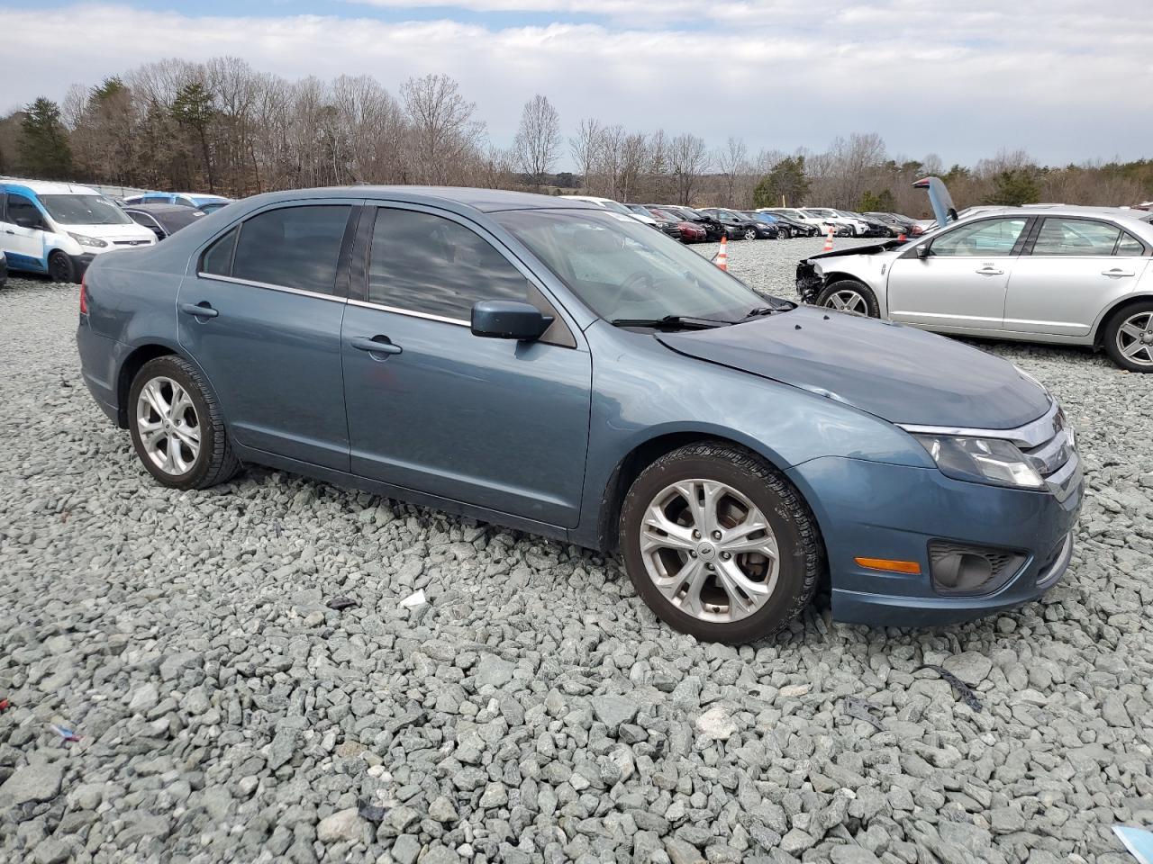 2012 FORD FUSION SE - Image 4