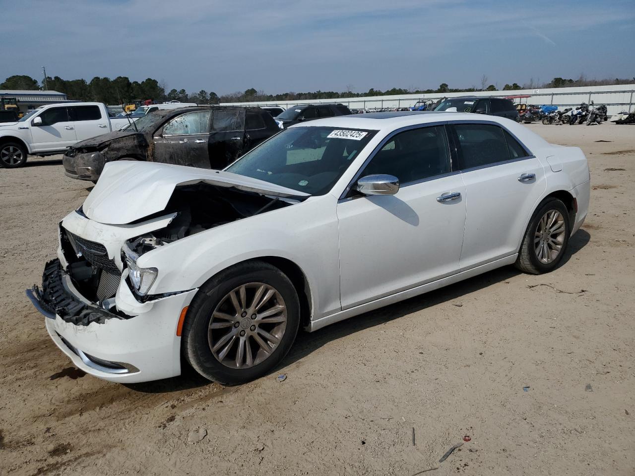 2015 CHRYSLER 300C
