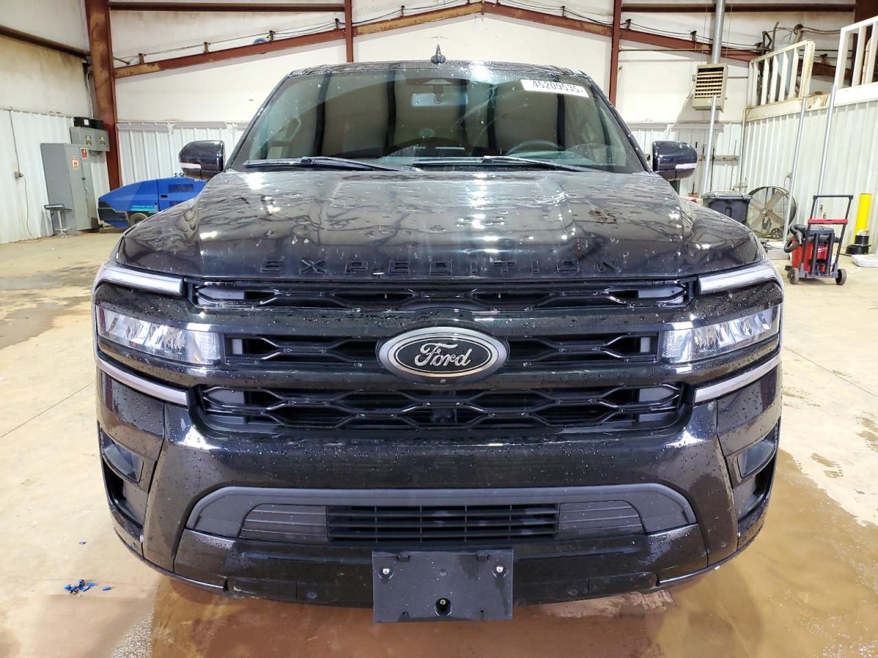 2024 FORD EXPEDITION - Фото 5