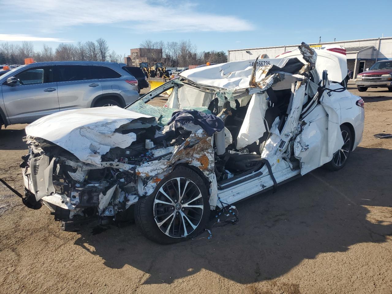 2019 TOYOTA CAMRY L