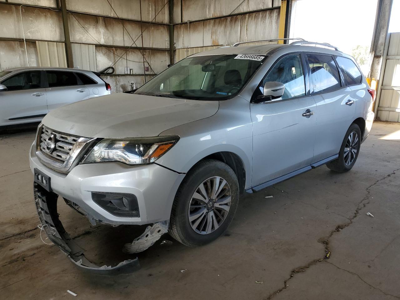 2017 NISSAN PATHFINDER