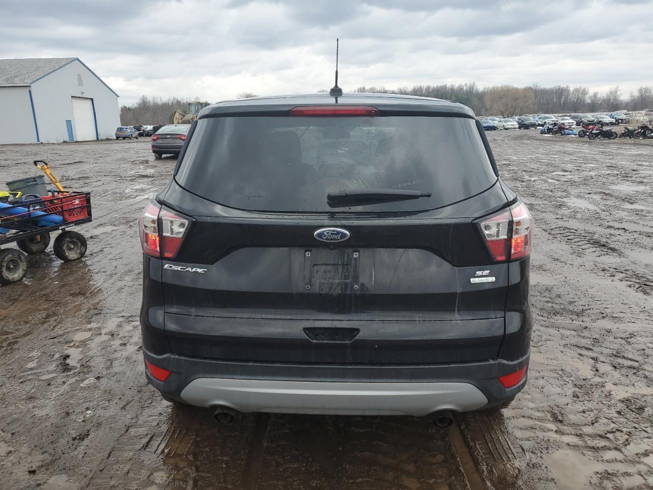 2017 FORD ESCAPE SE - Image 6