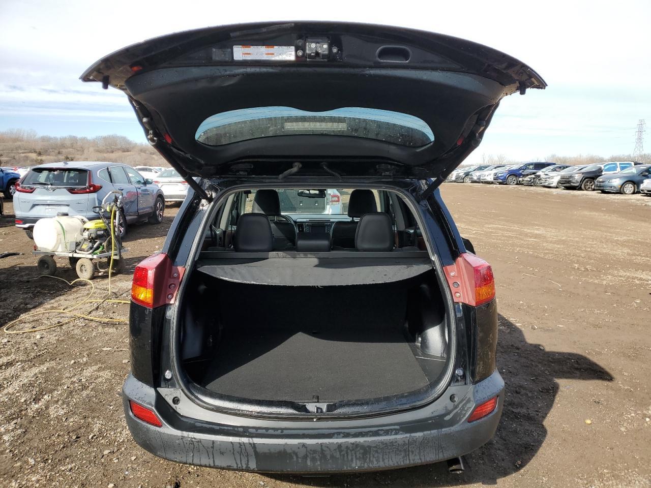 2015 TOYOTA RAV4 LIMIT - Фото 6
