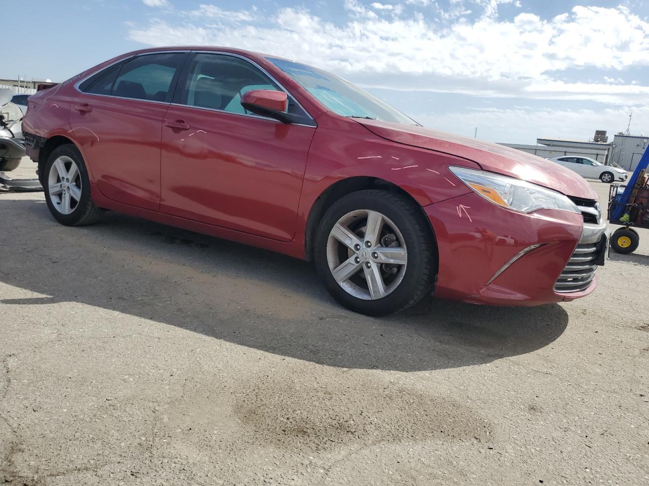 2017 TOYOTA CAMRY LE - Image 4