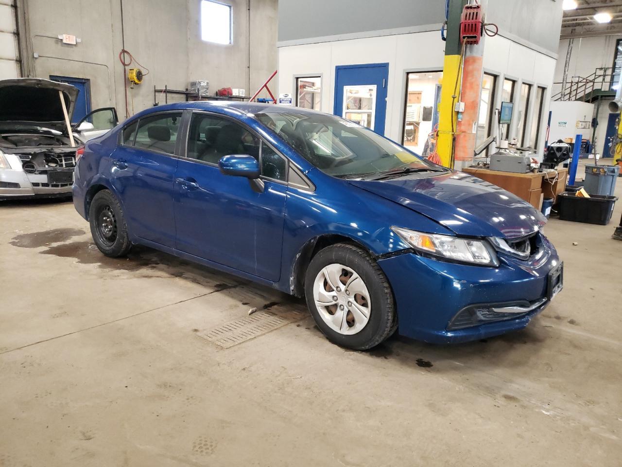2015 HONDA CIVIC LX - Image 4