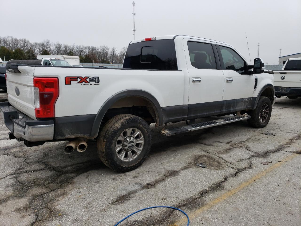 2017 FORD F250 SUPER - Image 3