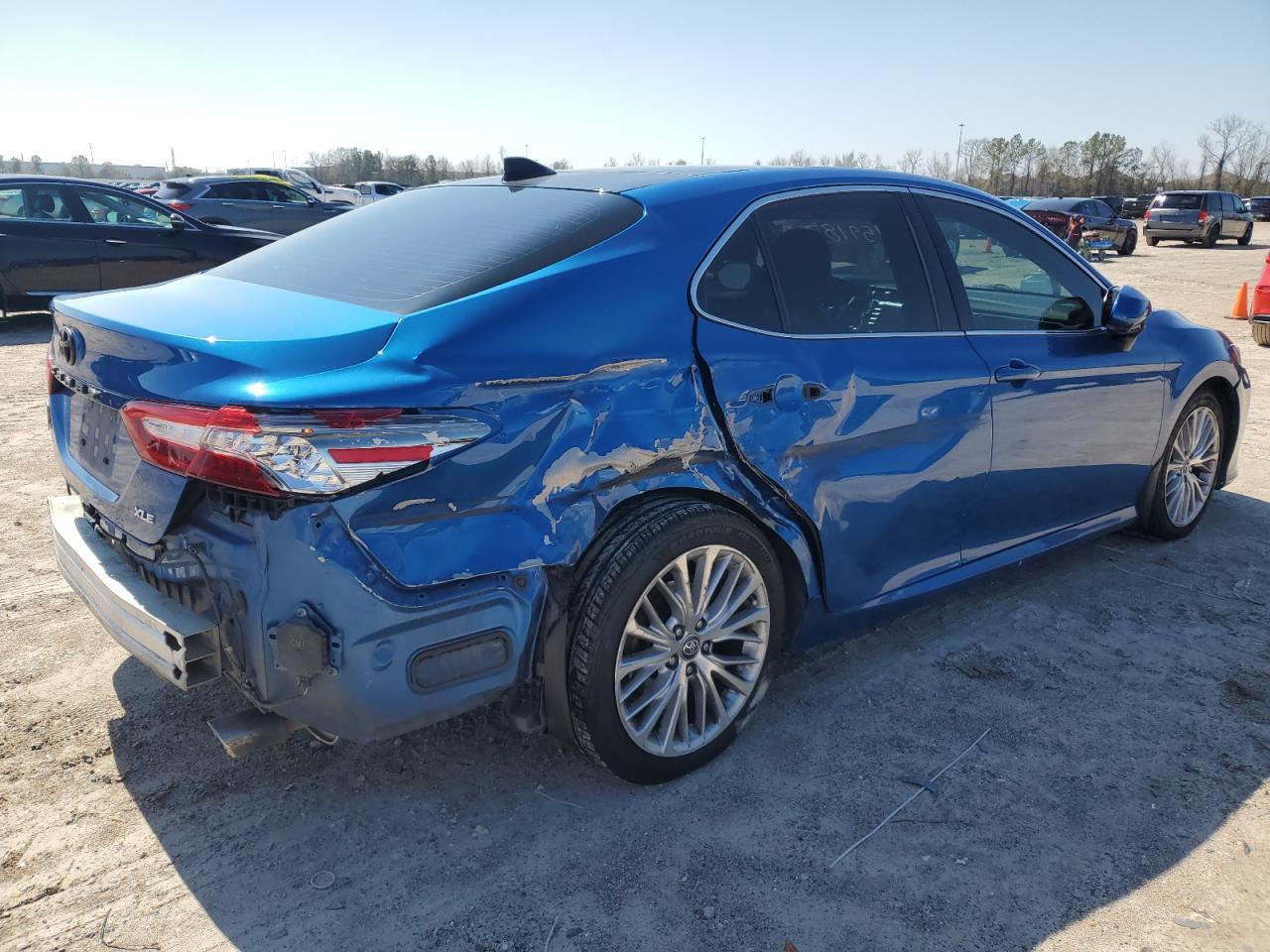 2019 TOYOTA CAMRY L - Image 3