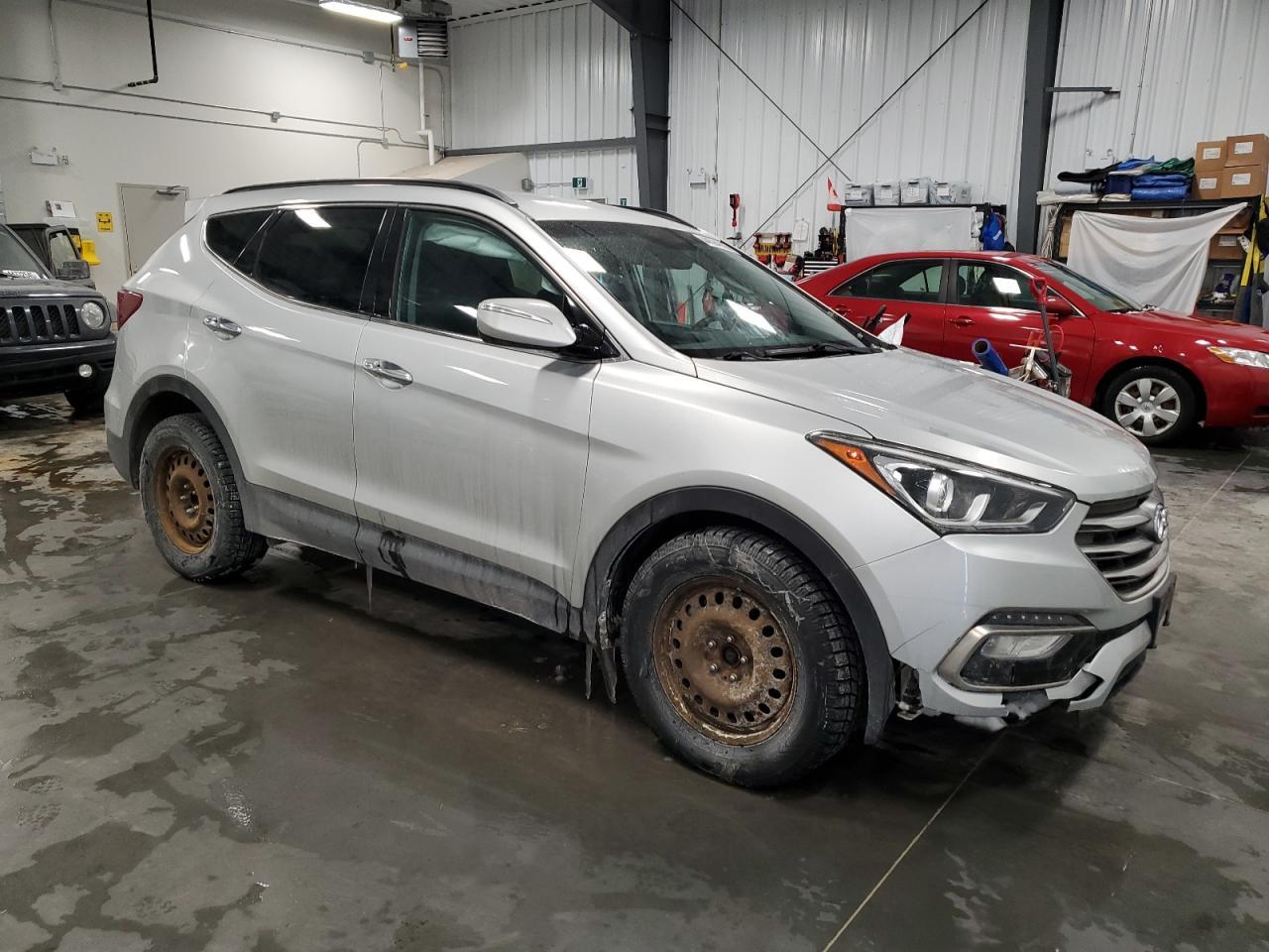 2017 HYUNDAI SANTA FE S - Image 4
