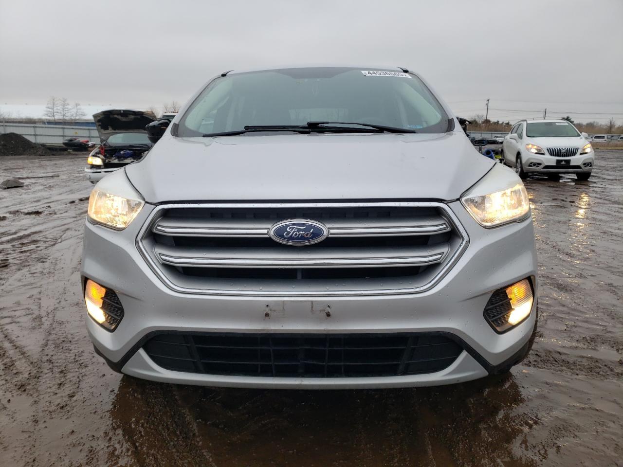 2017 FORD ESCAPE SE - Фото 5