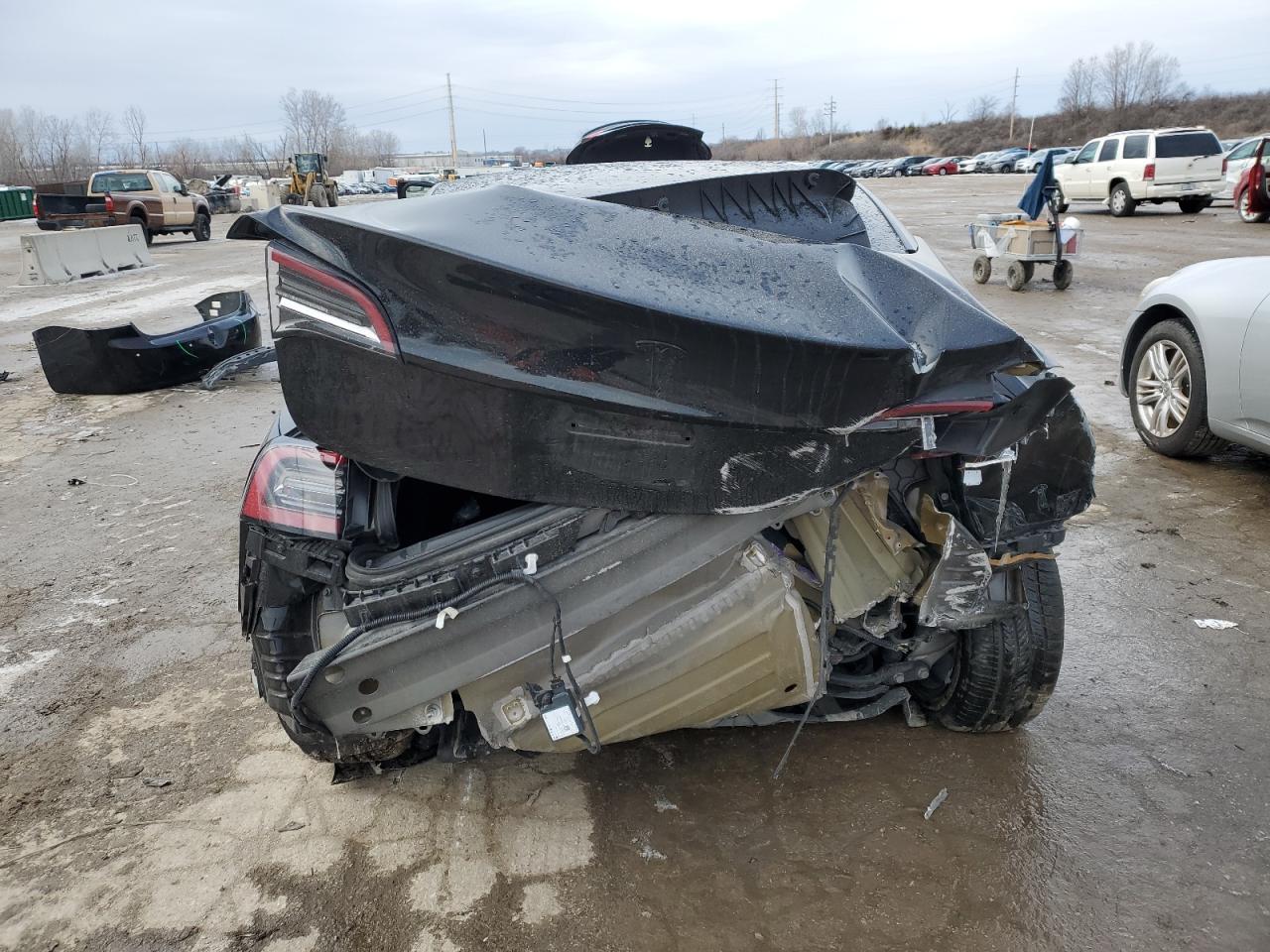 2023 TESLA MODEL 3 - Фото 6