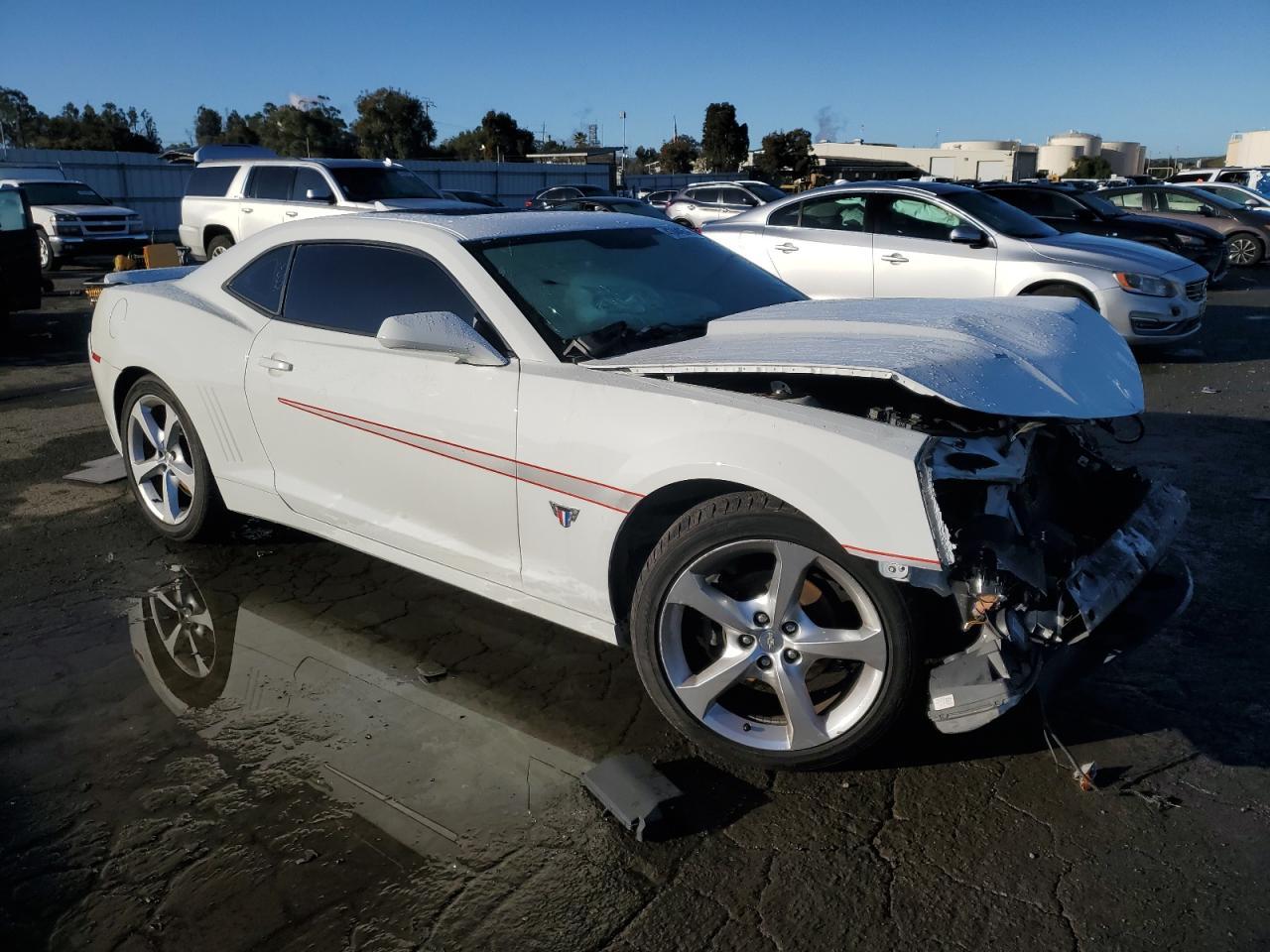 2015 CHEVROLET CAMARO LT - Image 4
