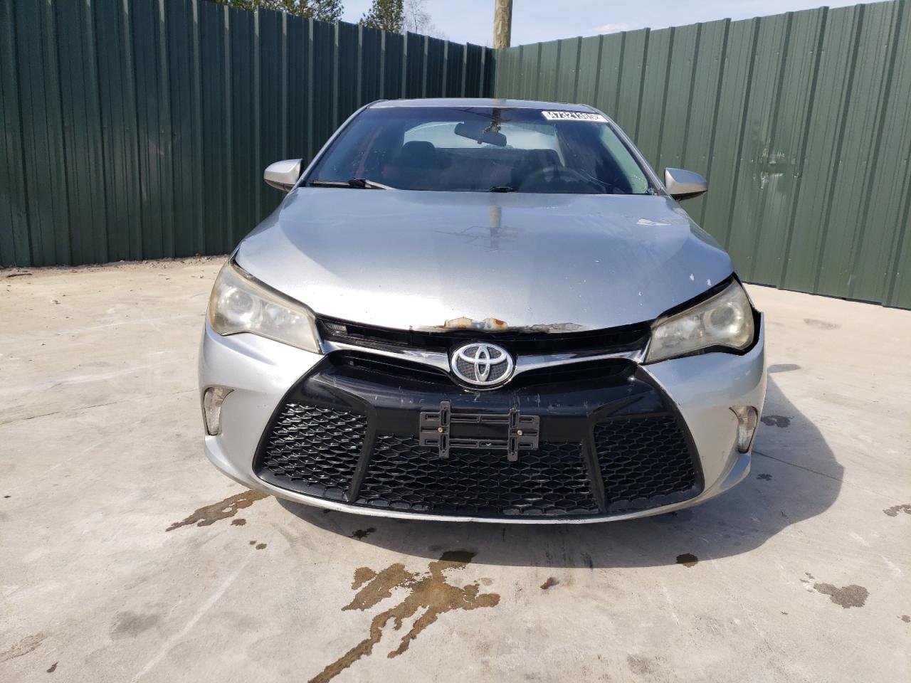 2015 TOYOTA CAMRY LE - Image 5