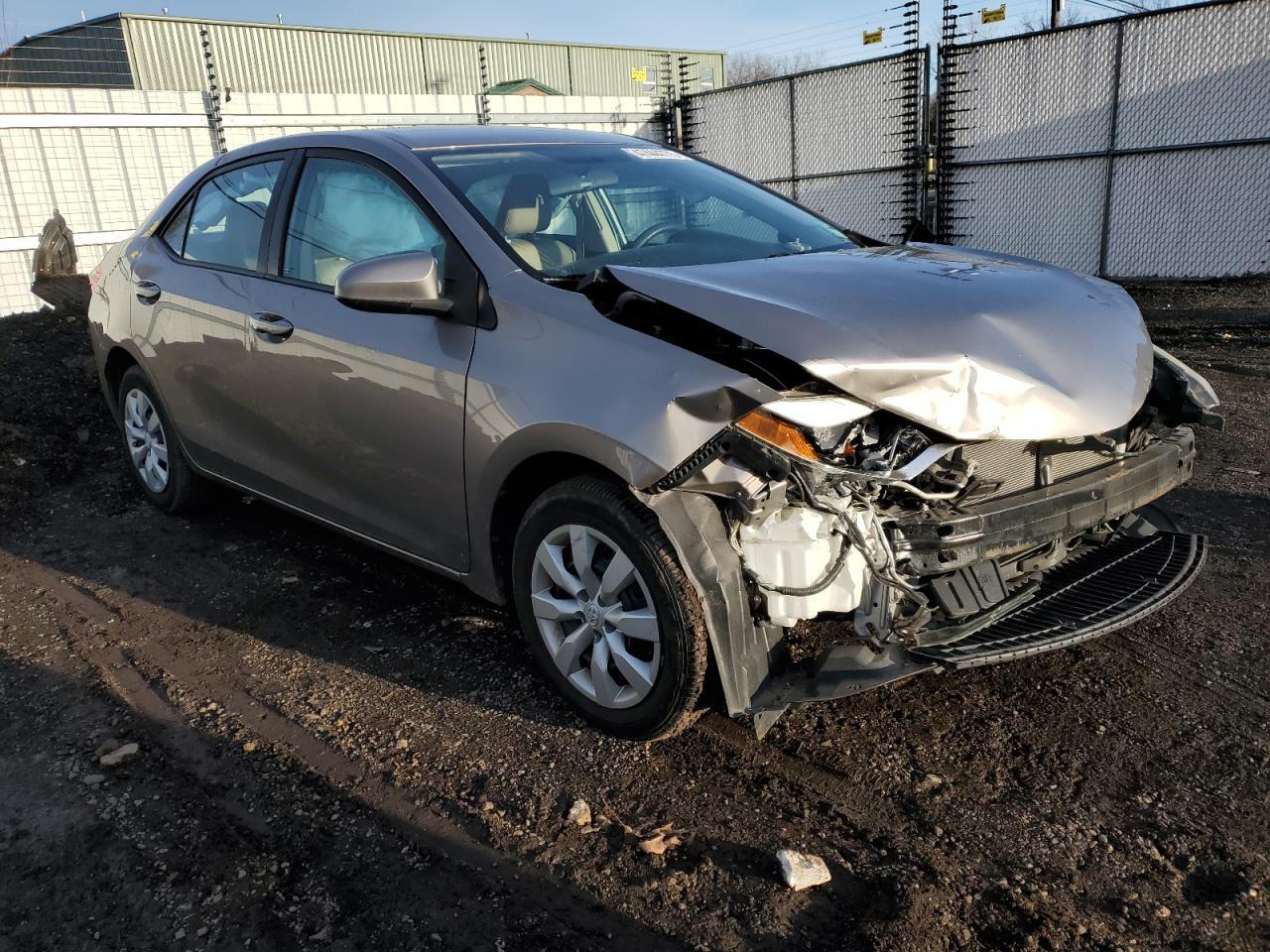 2015 TOYOTA COROLLA L - Фото 4