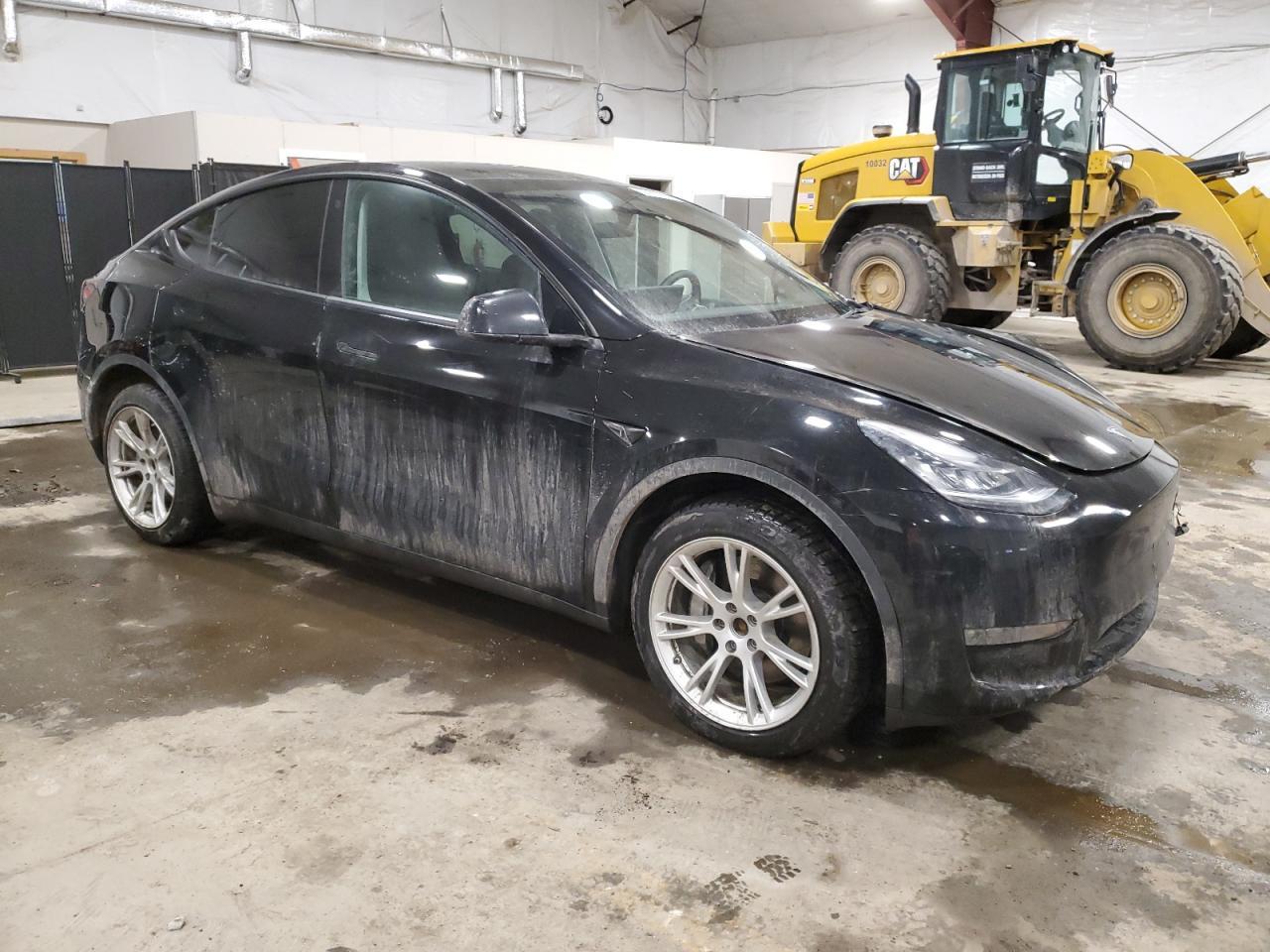 2022 TESLA MODEL Y - Image 4
