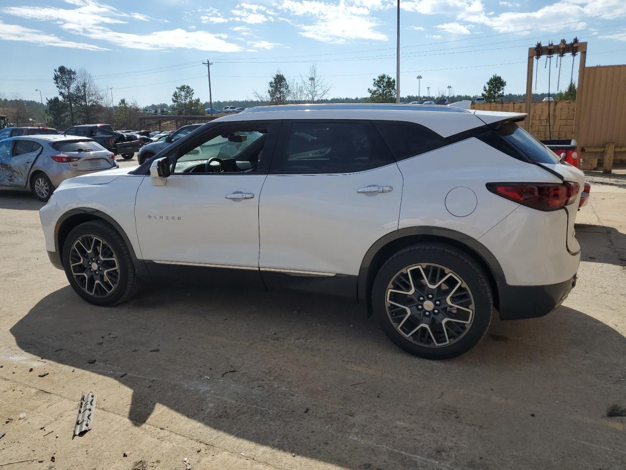 2024 CHEVROLET BLAZER PRE - Image 2
