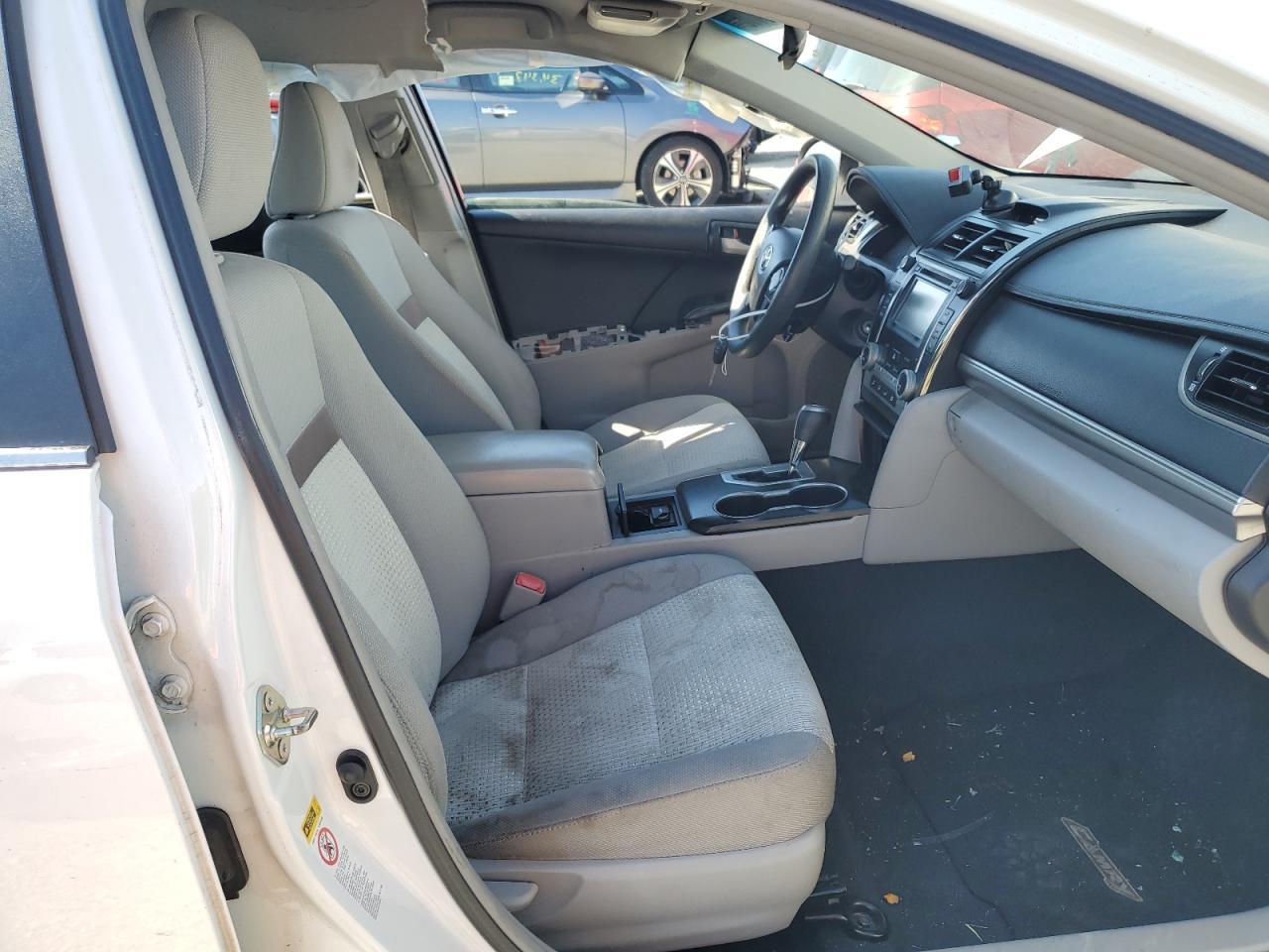 2014 TOYOTA CAMRY L - Image 7