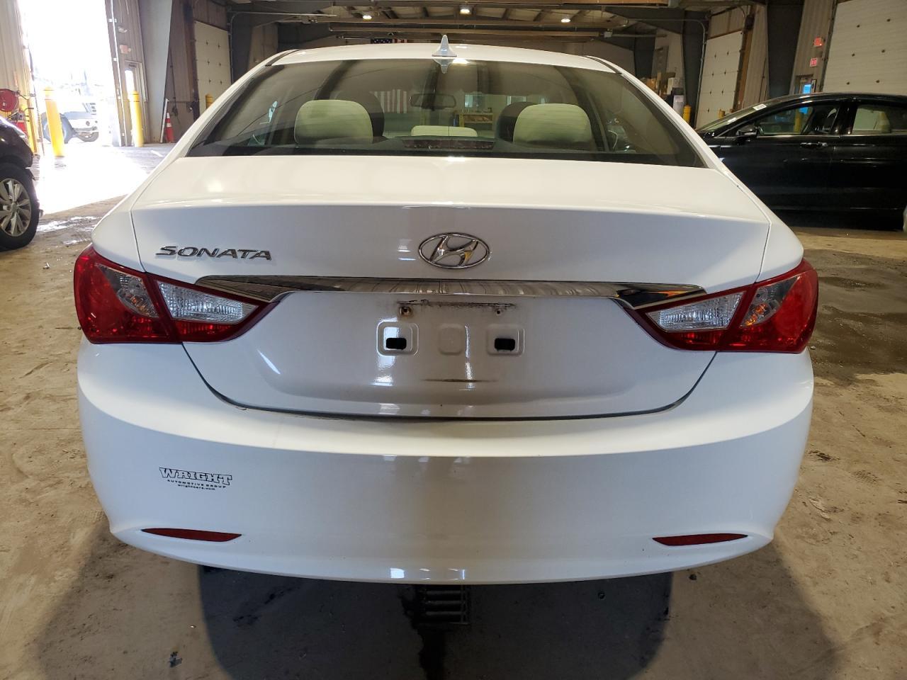 2013 HYUNDAI SONATA GLS - Фото 6