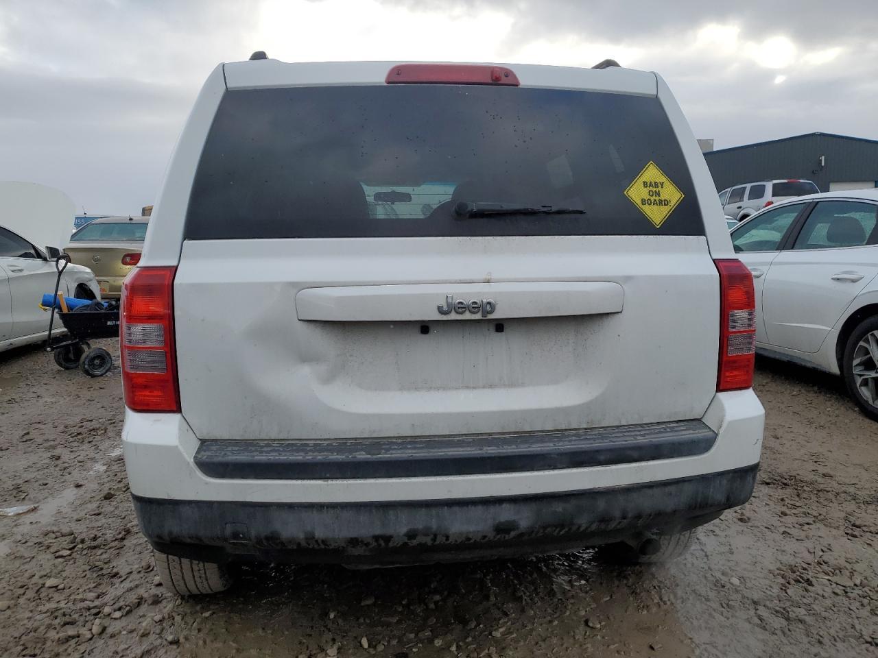 2014 JEEP PATRIOT SP - Image 6