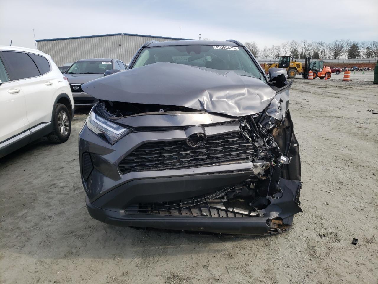 2022 TOYOTA RAV4 XLE - Фото 5
