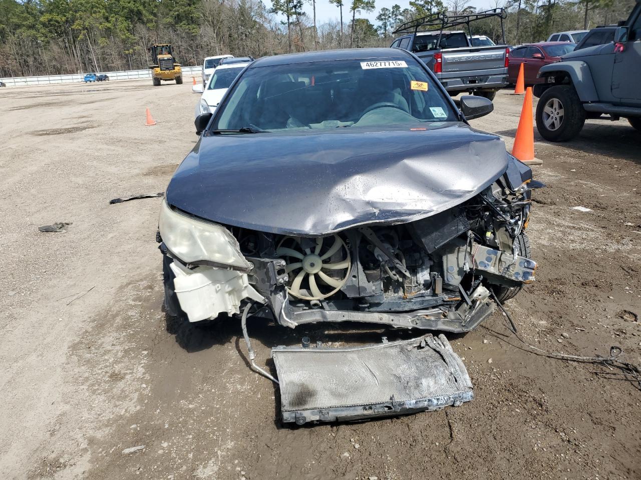 2014 TOYOTA CAMRY L - Image 5