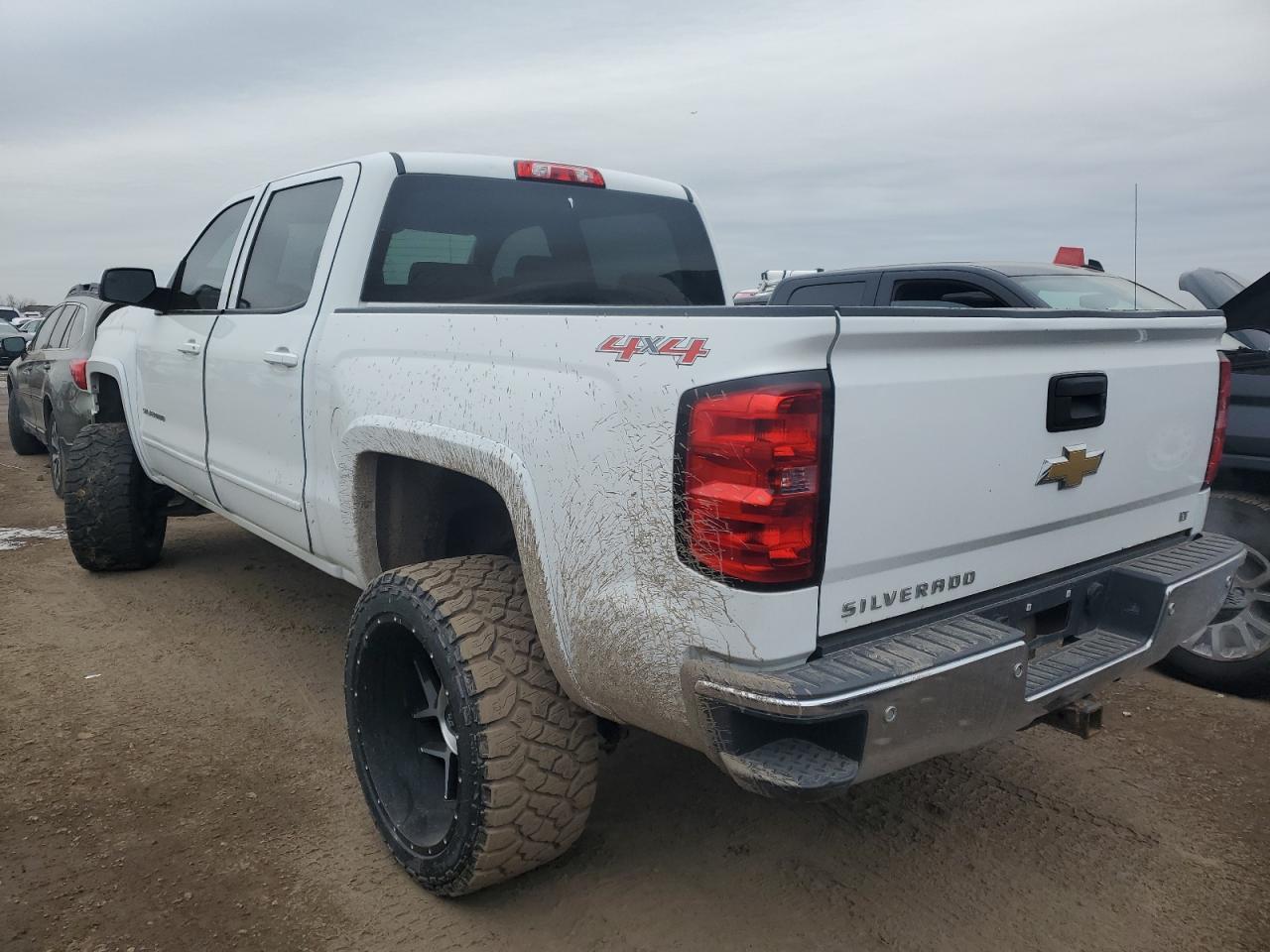 2015 CHEVROLET SILVERADO - Фото 2