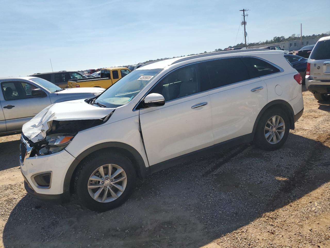 2017 KIA SORENTO LX