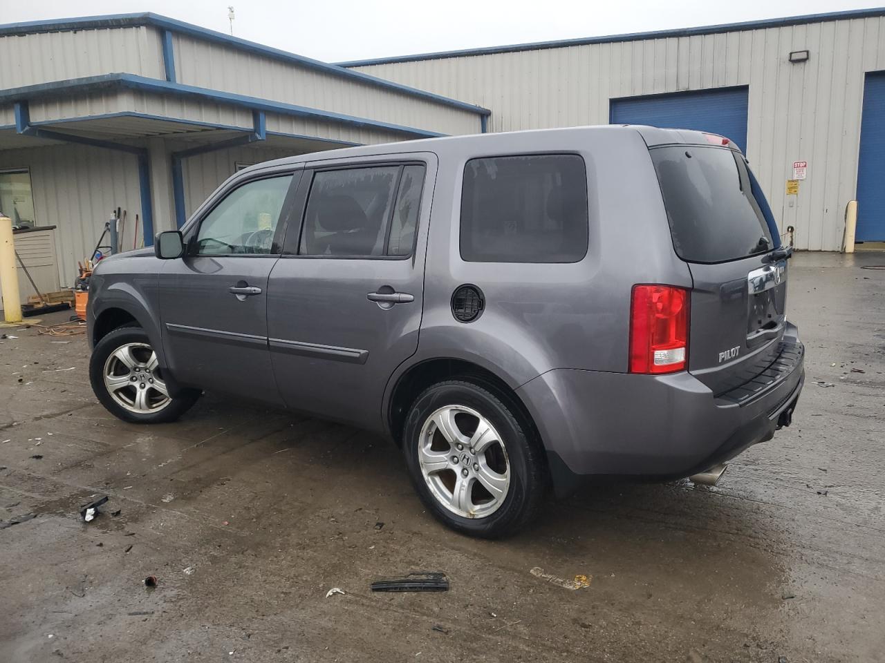 2015 HONDA PILOT EXL - Image 2