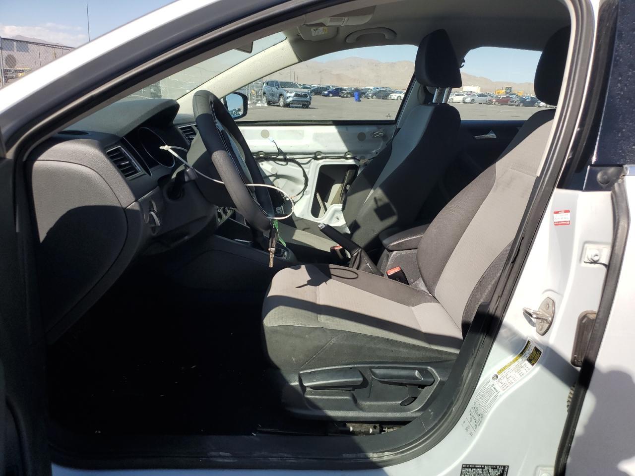 2017 VOLKSWAGEN JETTA S - Image 7