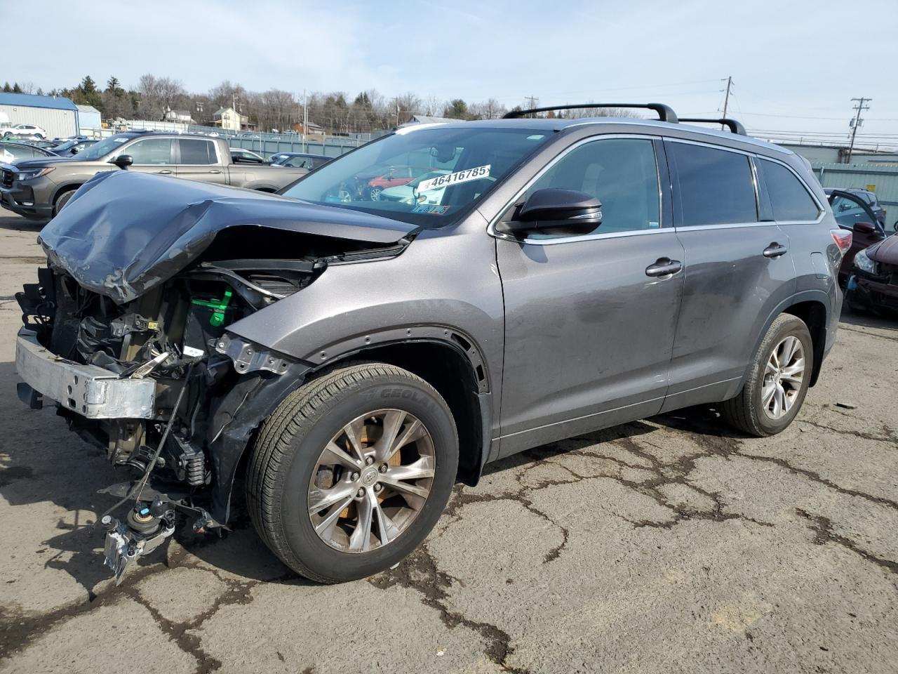 2015 TOYOTA HIGHLANDER