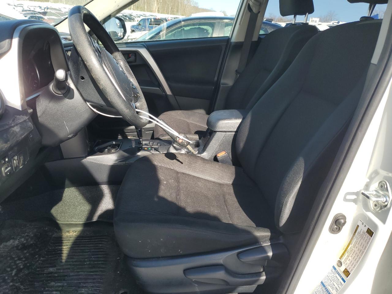 2018 TOYOTA RAV4 LE - Image 7