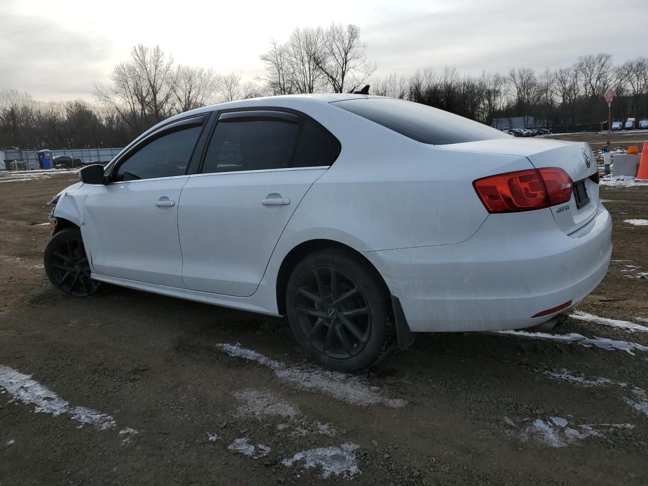 2013 VOLKSWAGEN JETTA TDI - Фото 2
