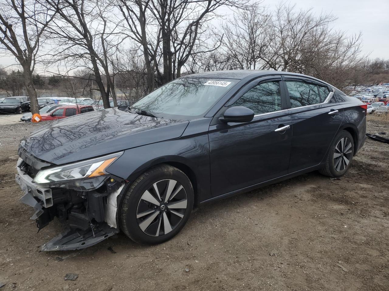 2022 NISSAN ALTIMA SV