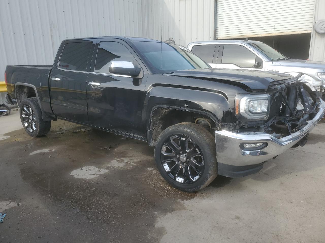 2018 GMC SIERRA K15 - Image 4