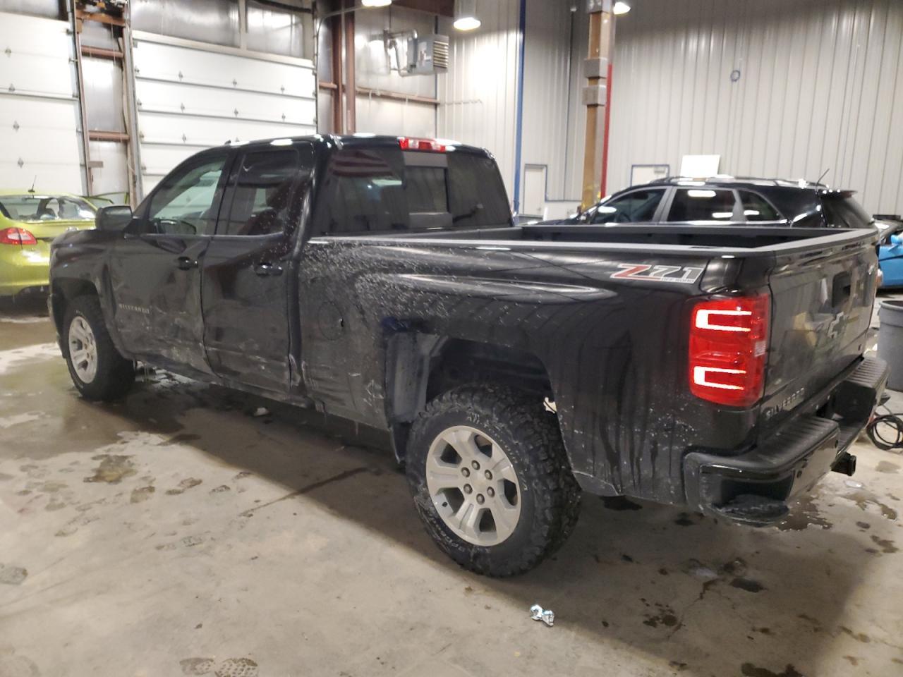2016 CHEVROLET SILVERADO - Image 2